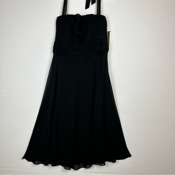 Maggy London 100% Silk  Black  Chiffon Halter Dress NWT Party - Picture 1 of 8